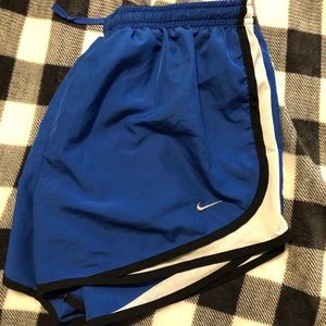 Women’s Nike dry fit shorts